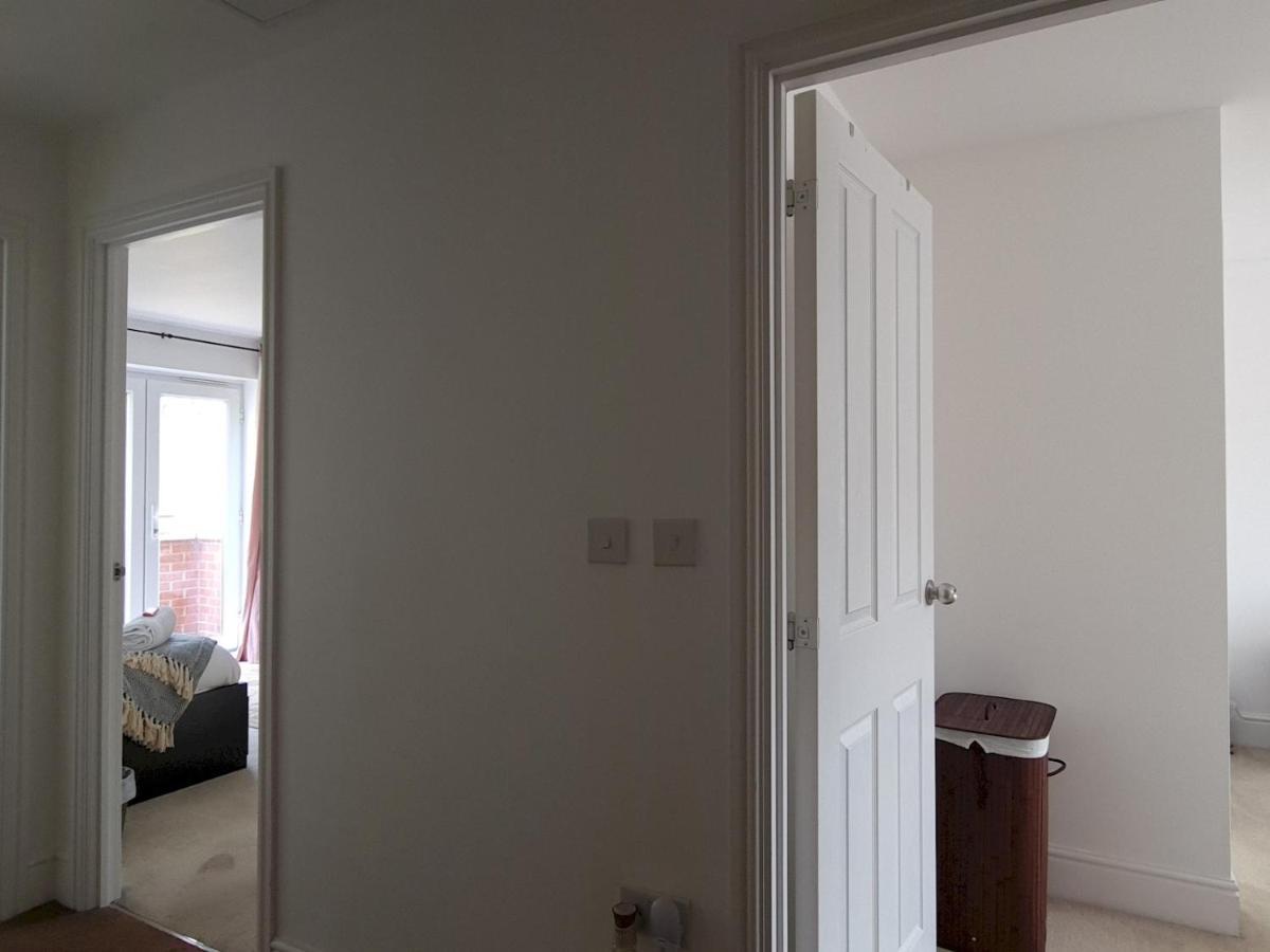 Pass The Keys Well Located Modern 5 Bedroom House Birmingham Exterior photo